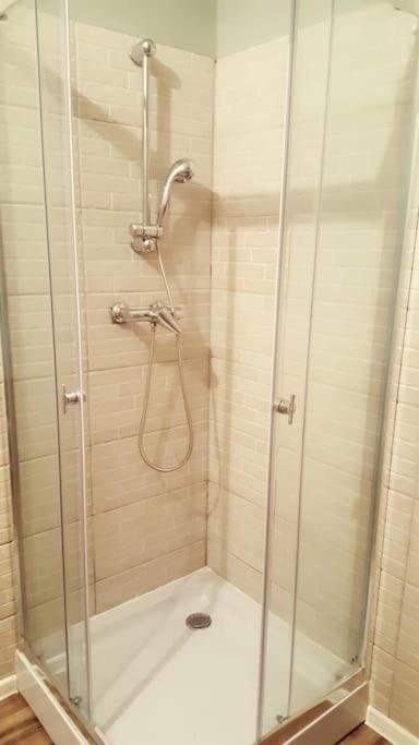 Lovely Apartament In Bucharest, Baba Novac Area Exterior foto